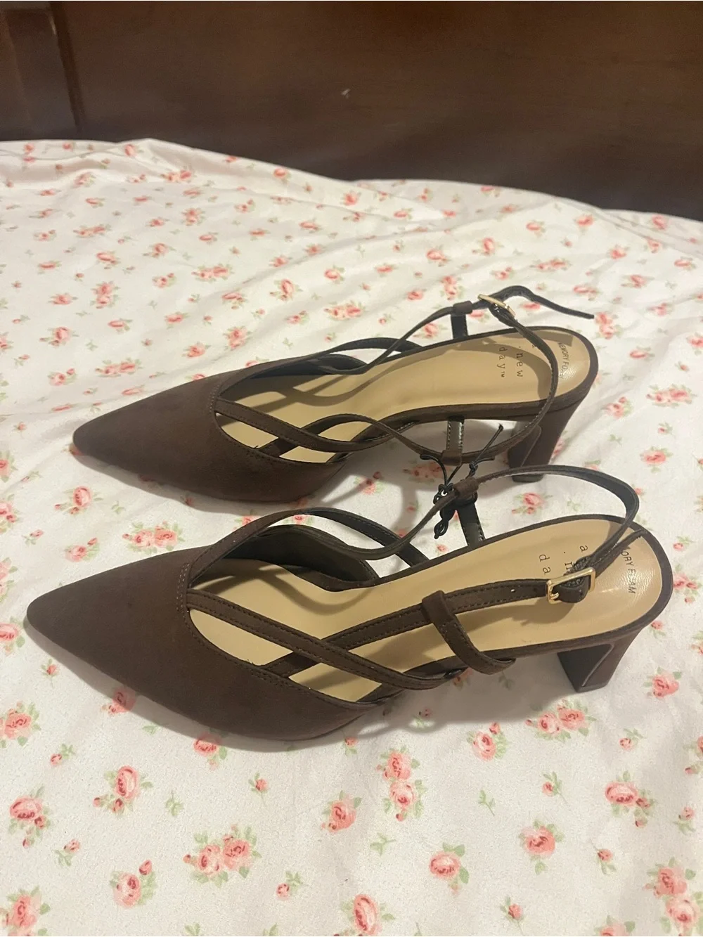 & Other Stories Brown Pointed-Toe Strappy Slingback Heels